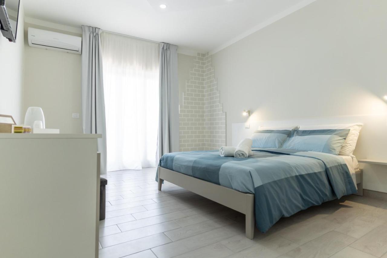 Teddu B&B Giardini Naxos Eksteriør billede