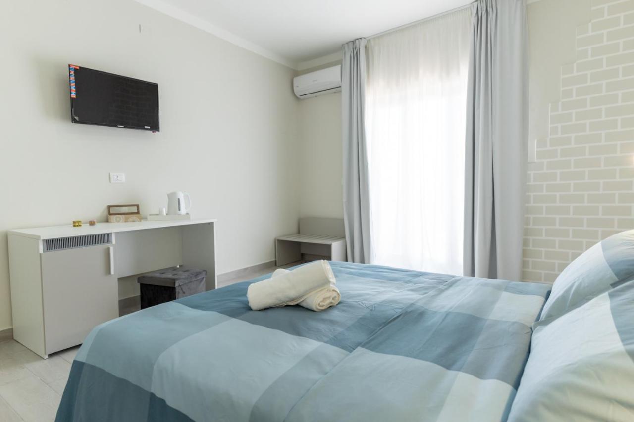 Teddu B&B Giardini Naxos Eksteriør billede