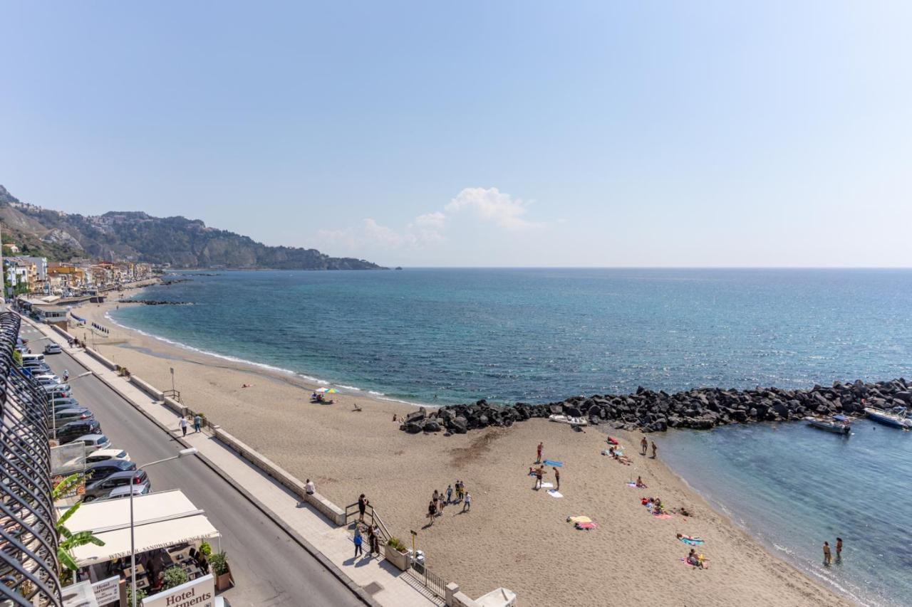 Teddu B&B Giardini Naxos Eksteriør billede
